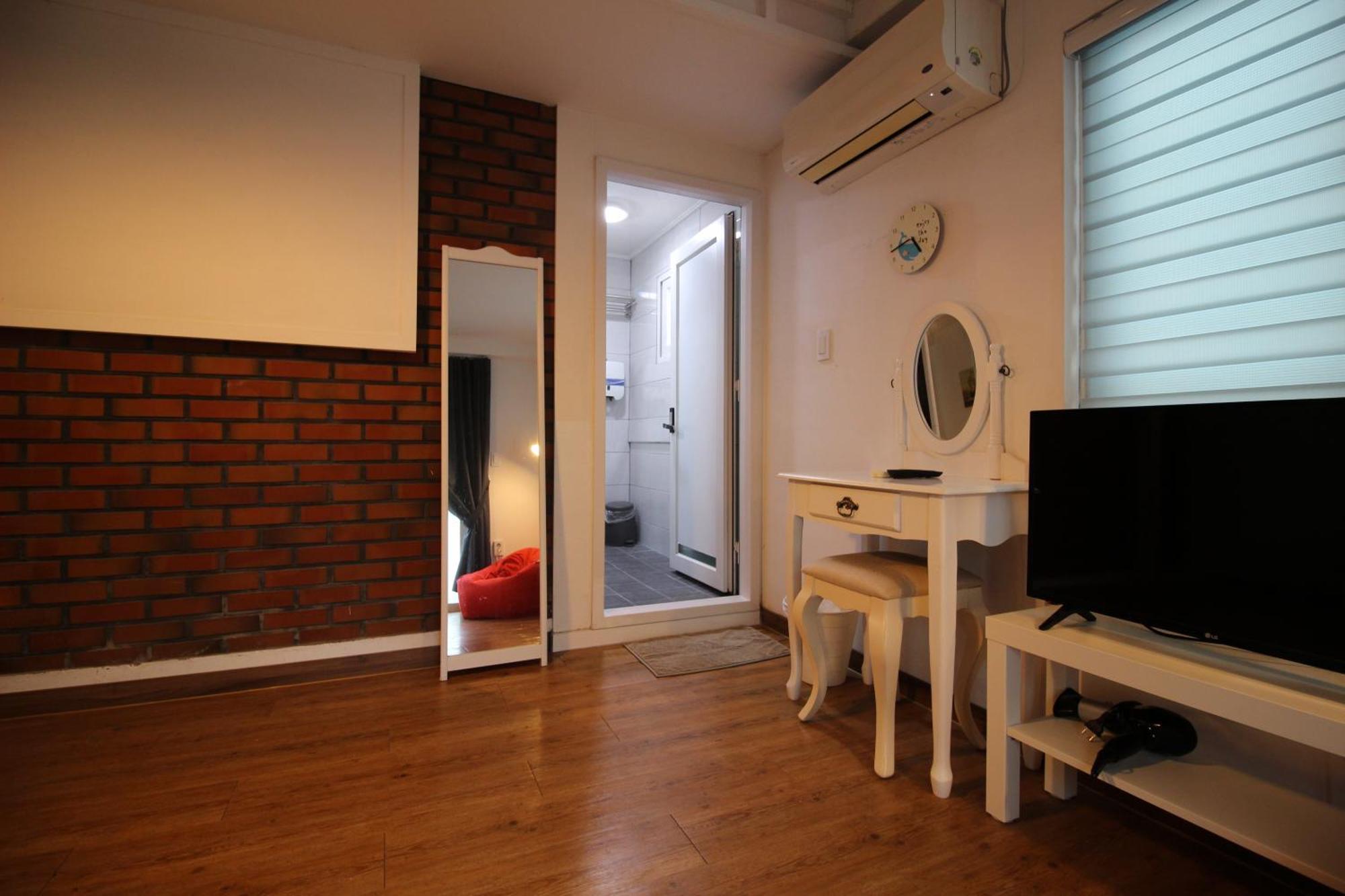 Gasthof Bunk Hongdae Seoul